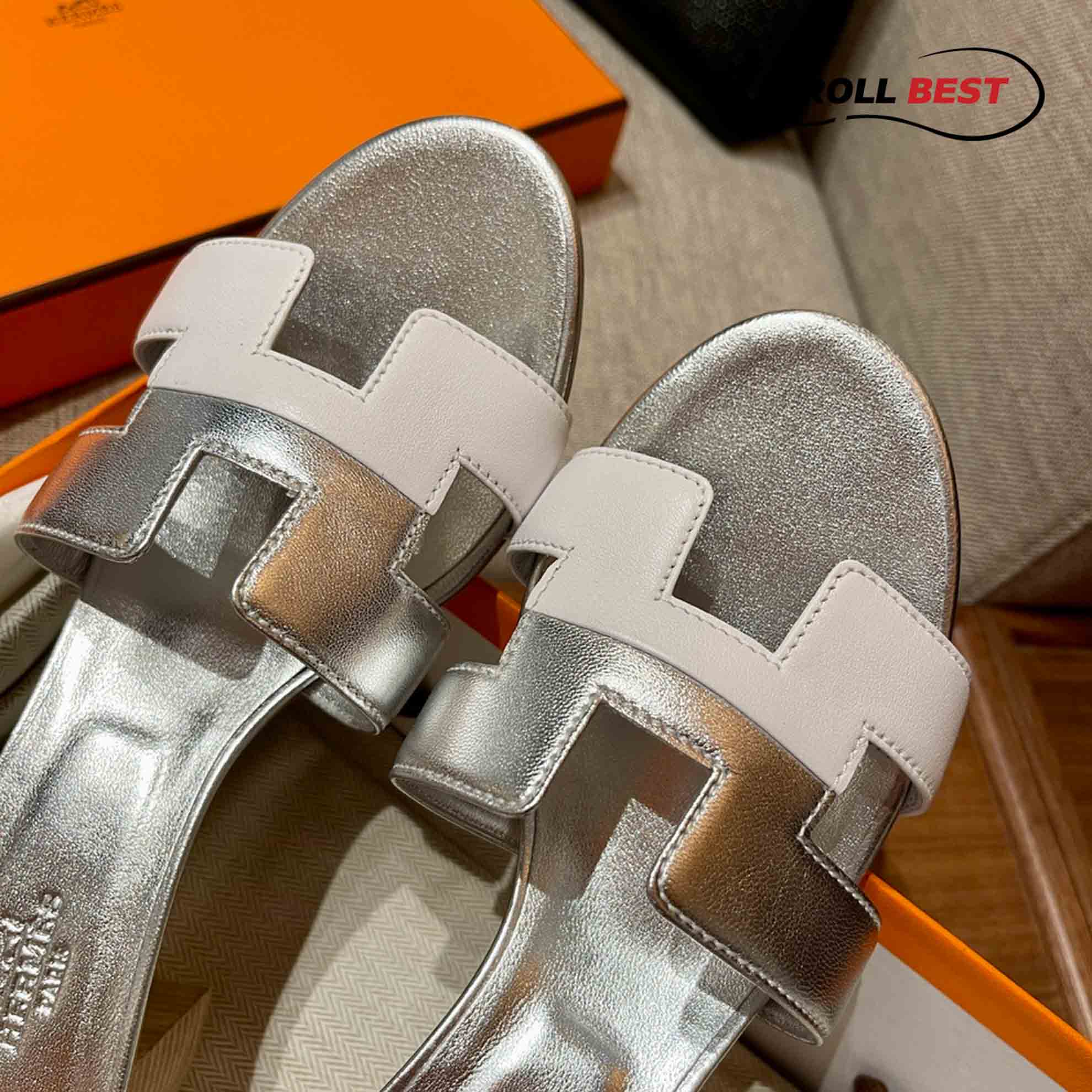 Dép Cao Gót Nữ Hermes Oasis Sandal Trắng Bạc Da Trơn