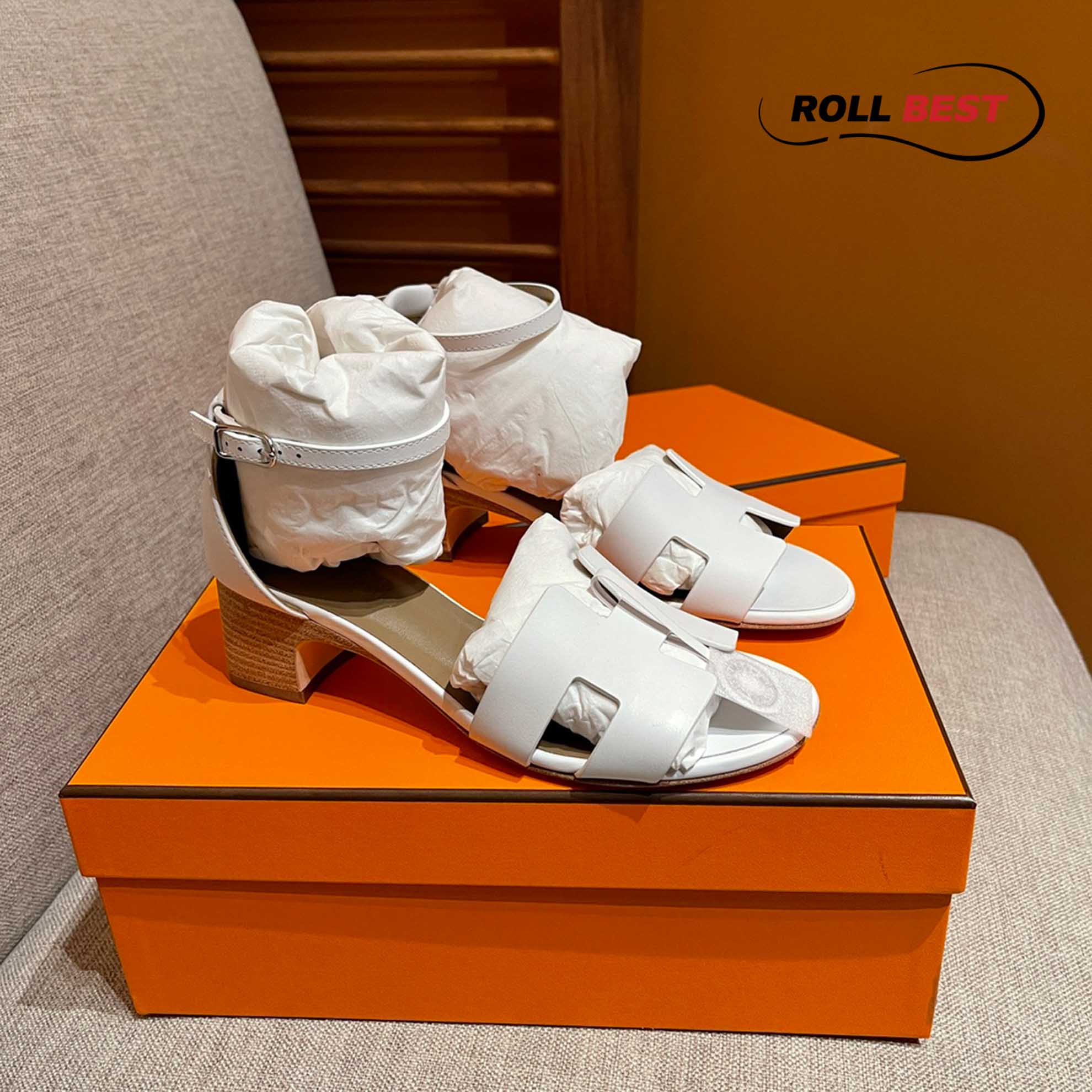 Dép Cao Gót Nữ Hermes Oasis Sandal Trắng có Quai