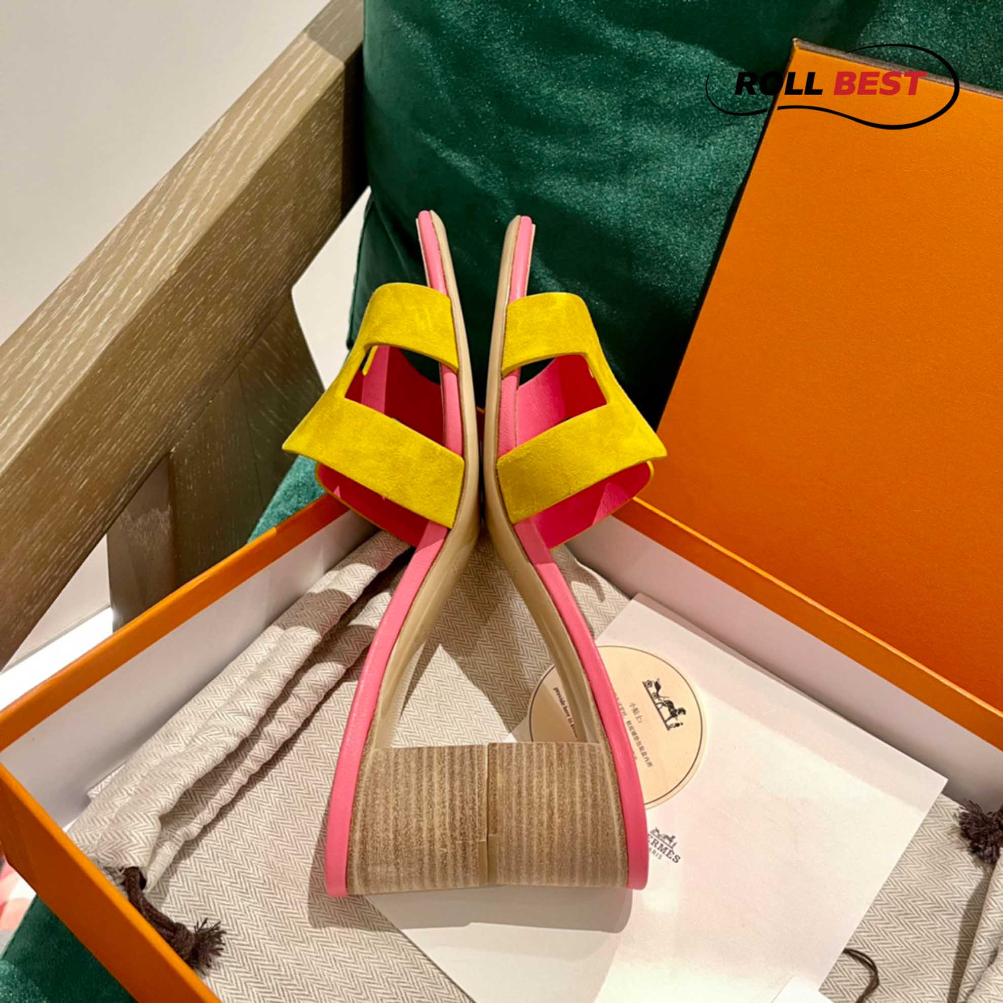 Dép Cao Gót Nữ Hermes Oasis Sandal Vàng Hồng Da Lộn