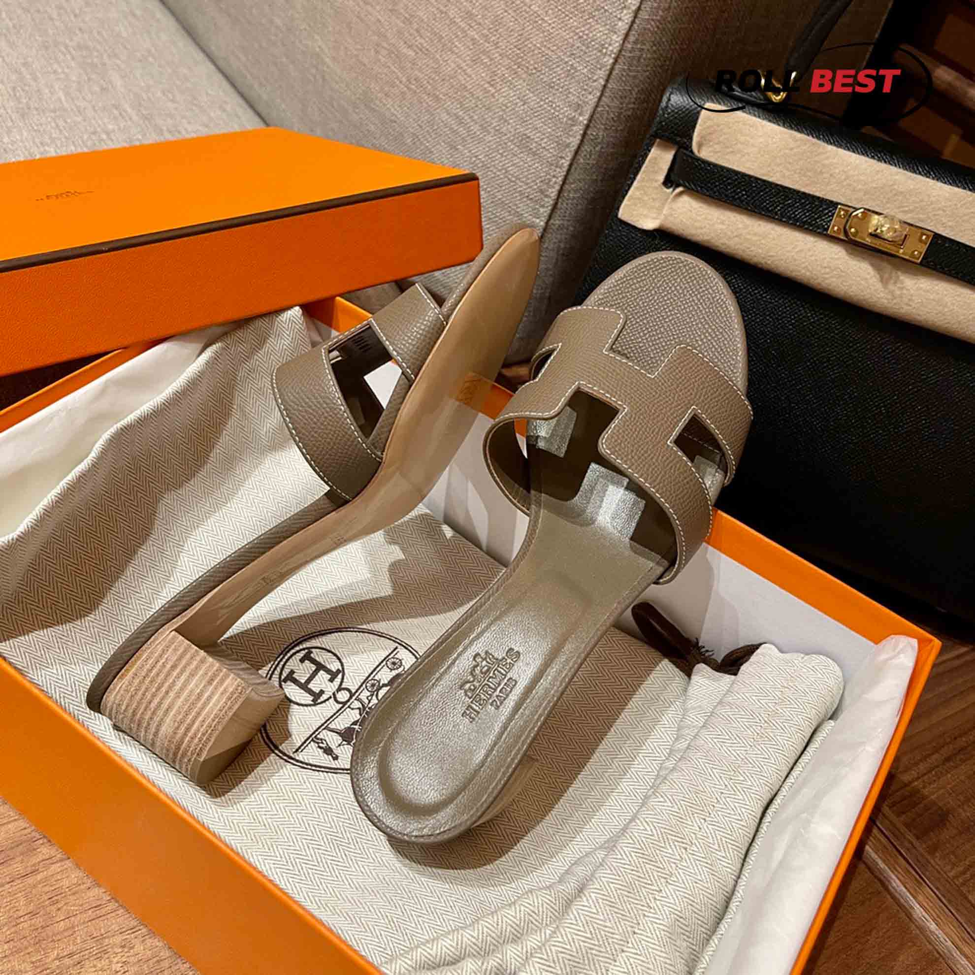 Dép Cao Gót Nữ Hermes Oasis Sandal Xám Da Nhăn