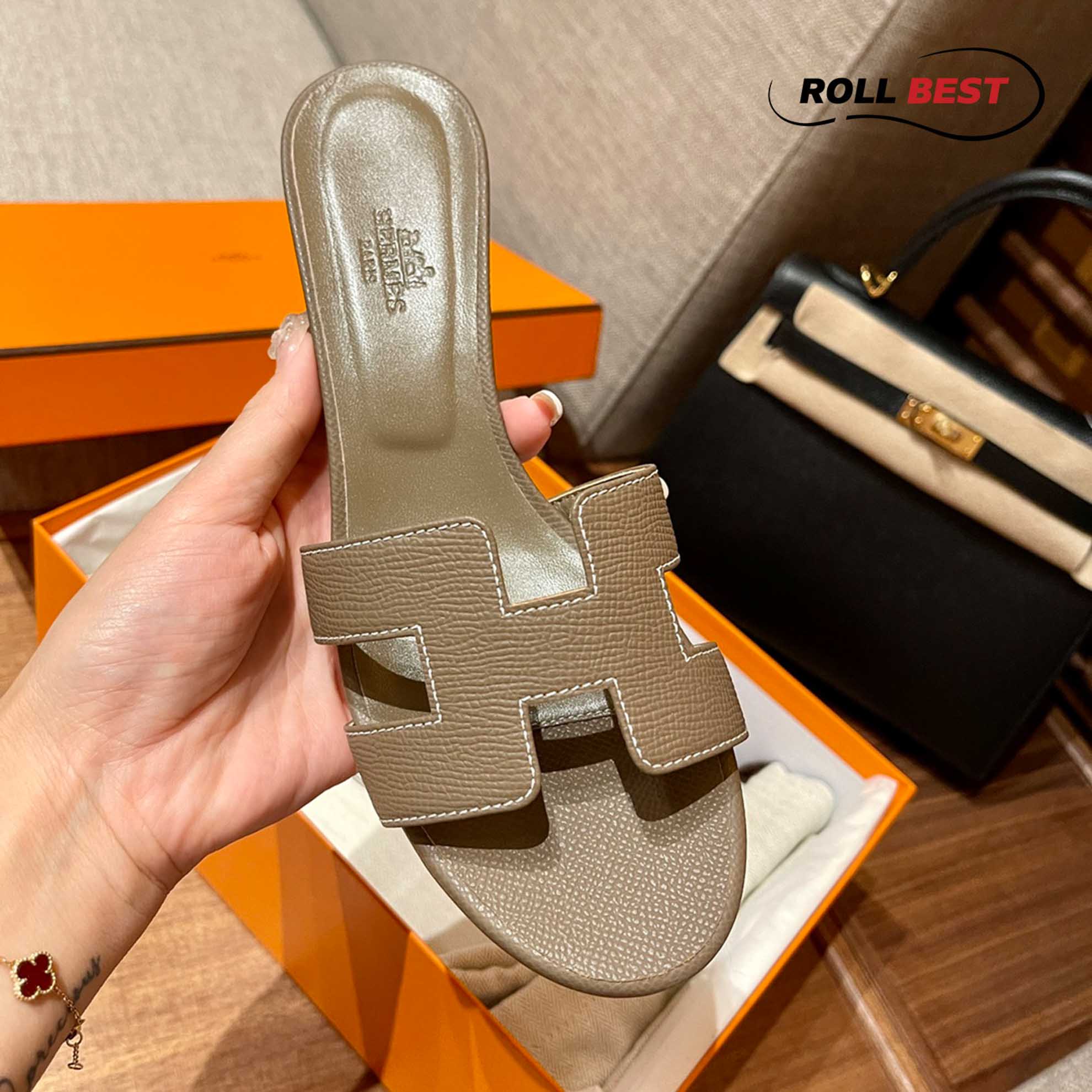 Dép Cao Gót Nữ Hermes Oasis Sandal Xám Da Nhăn