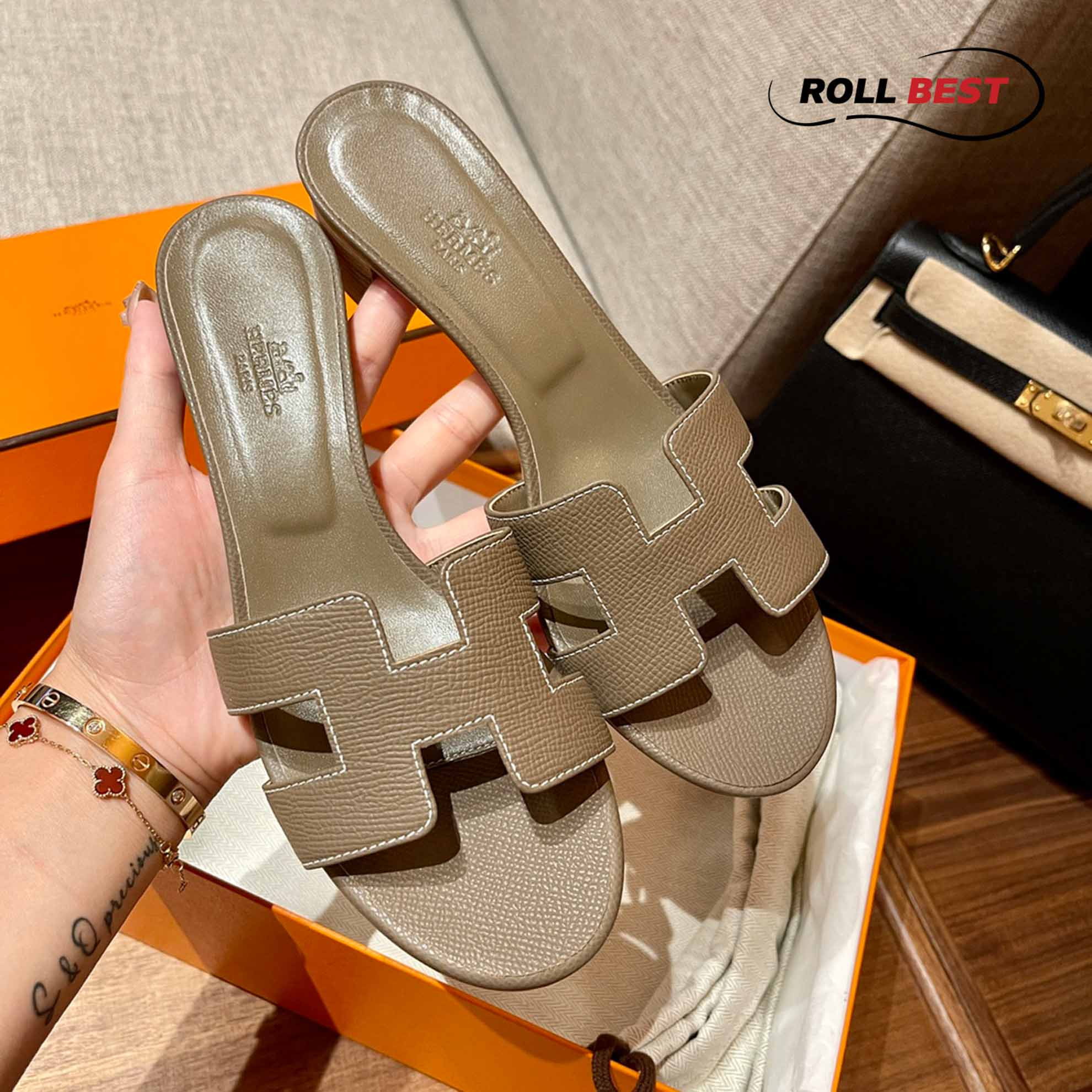 Dép Cao Gót Nữ Hermes Oasis Sandal Xám Da Nhăn