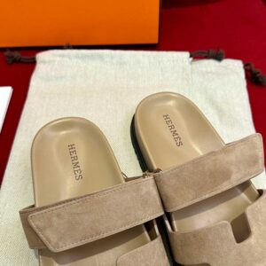 Dép Hermes Chypre Sandal Beige Suede