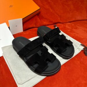 Dép Hermes Chypre Sandal Black Suede