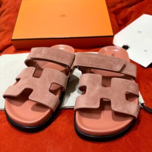 Dép Hermes Chypre Sandal Light Pink Suede