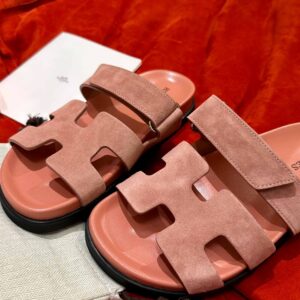 Dép Hermes Chypre Sandal Light Pink Suede