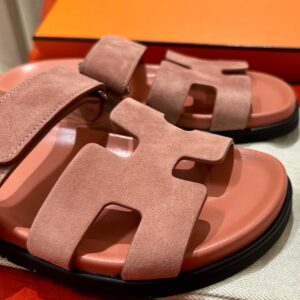 Dép Hermes Chypre Sandal Light Pink Suede