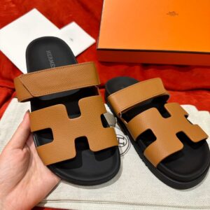 Dép Hermes Chypre Sandal Natural Black Epsom Leather