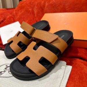 Dép Hermes Chypre Sandal Natural Black Epsom Leather