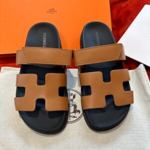 Dép Hermes Chypre Sandal Natural Black Smooth Calfskin Leather