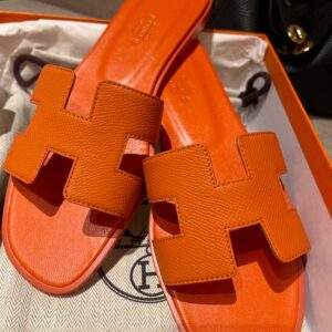 Dép Nữ Hermes Oran Sandal Cam Nhăn