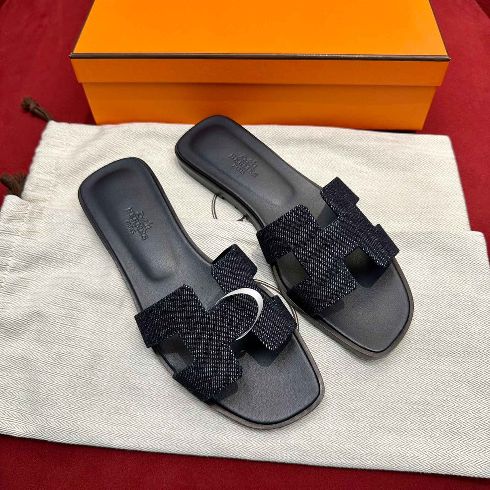 Dép Nữ Hermes Oran Sandal Đen Denim