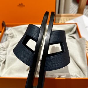 Dép Nữ Hermes Oran Sandal Đen Full Trơn