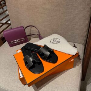 Dép Nữ Hermes Oran Sandal Đen Trơn