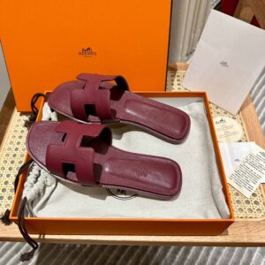 Dép Nữ Hermes Oran Sandal Đỏ Đậm Nhăn