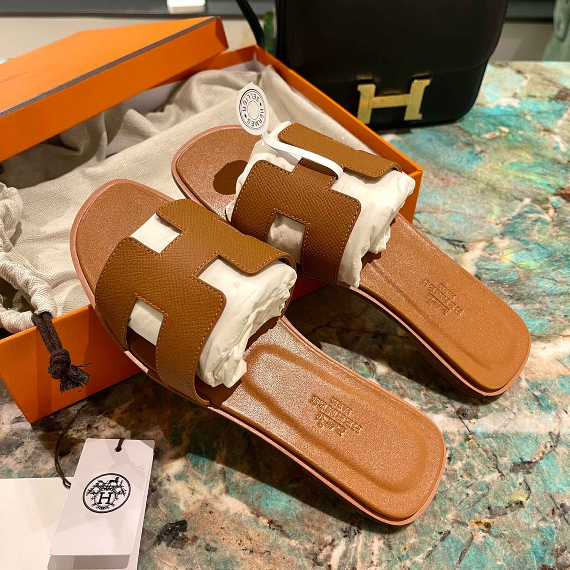 Dép Nữ Hermes Oran Sandal Full Nâu Nhăn