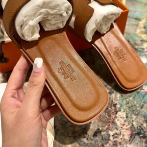 Dép Nữ Hermes Oran Sandal Full Nâu Nhăn