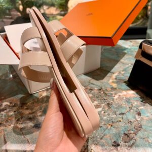 Dép Nữ Hermes Oran Sandal Hồng Phấn Trơn