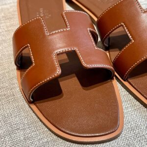 Dép Nữ Hermes Oran Sandal Nâu Đậm Trơn