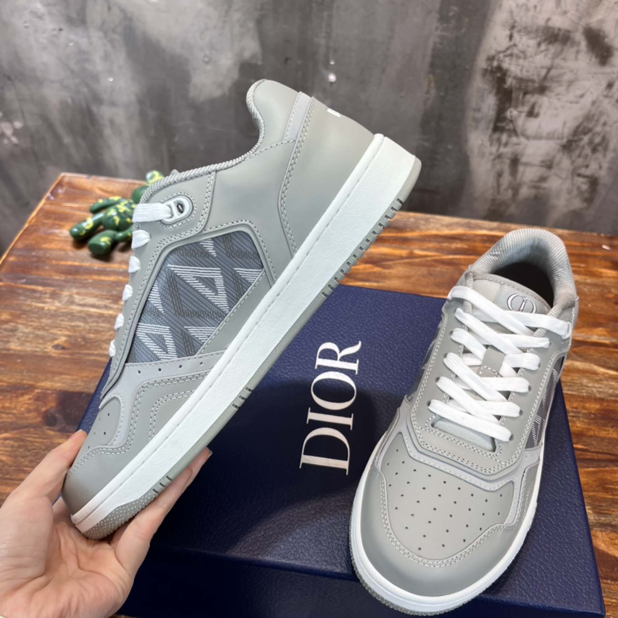 Giày Dior B27 Low Dior Gray họa tiết CD Diamond Canvas