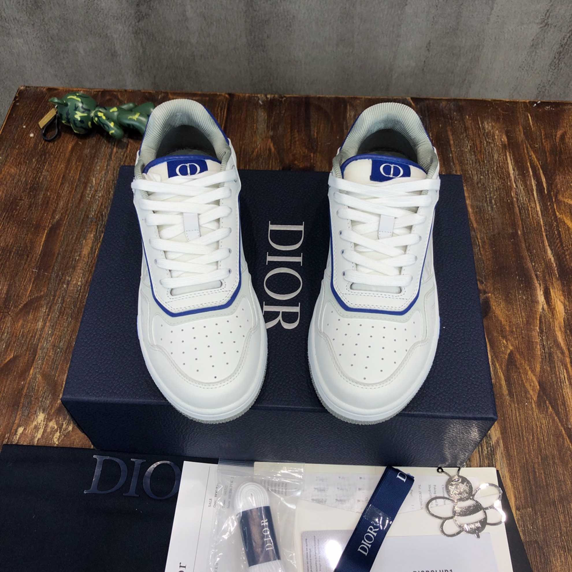 Giày Dior B27 Low White Blue họa tiết Dior Oblique Galaxy 