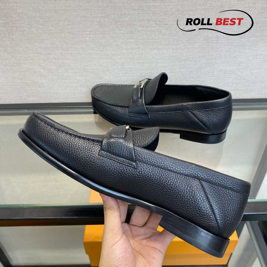 Giày Louis Vuitton Major Loafer Đế Cao Da Nhăn Khóa Trắng