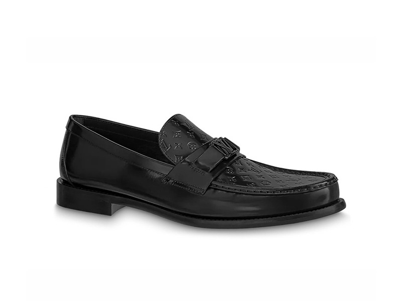 Giày Louis Vuitton Major Loafer Đế Cao Monogram Logo Chìm Đen