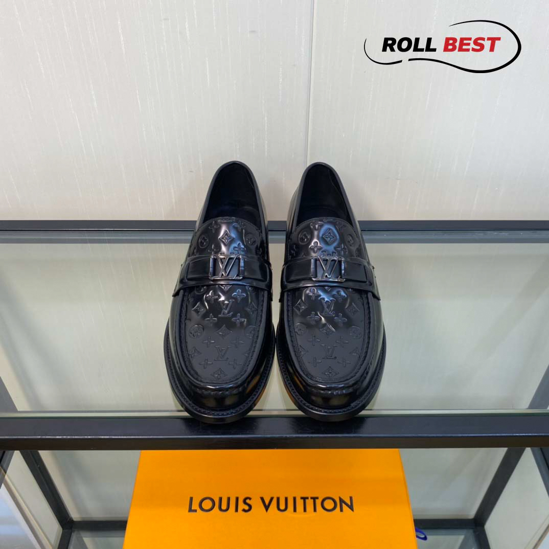 Giày Louis Vuitton Major Loafer Đế Cao Monogram Logo Chìm Đen