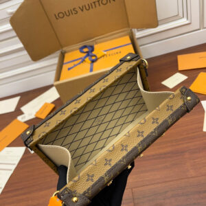Louis Vuitton Petite Malle Shoulder Clutch Bag