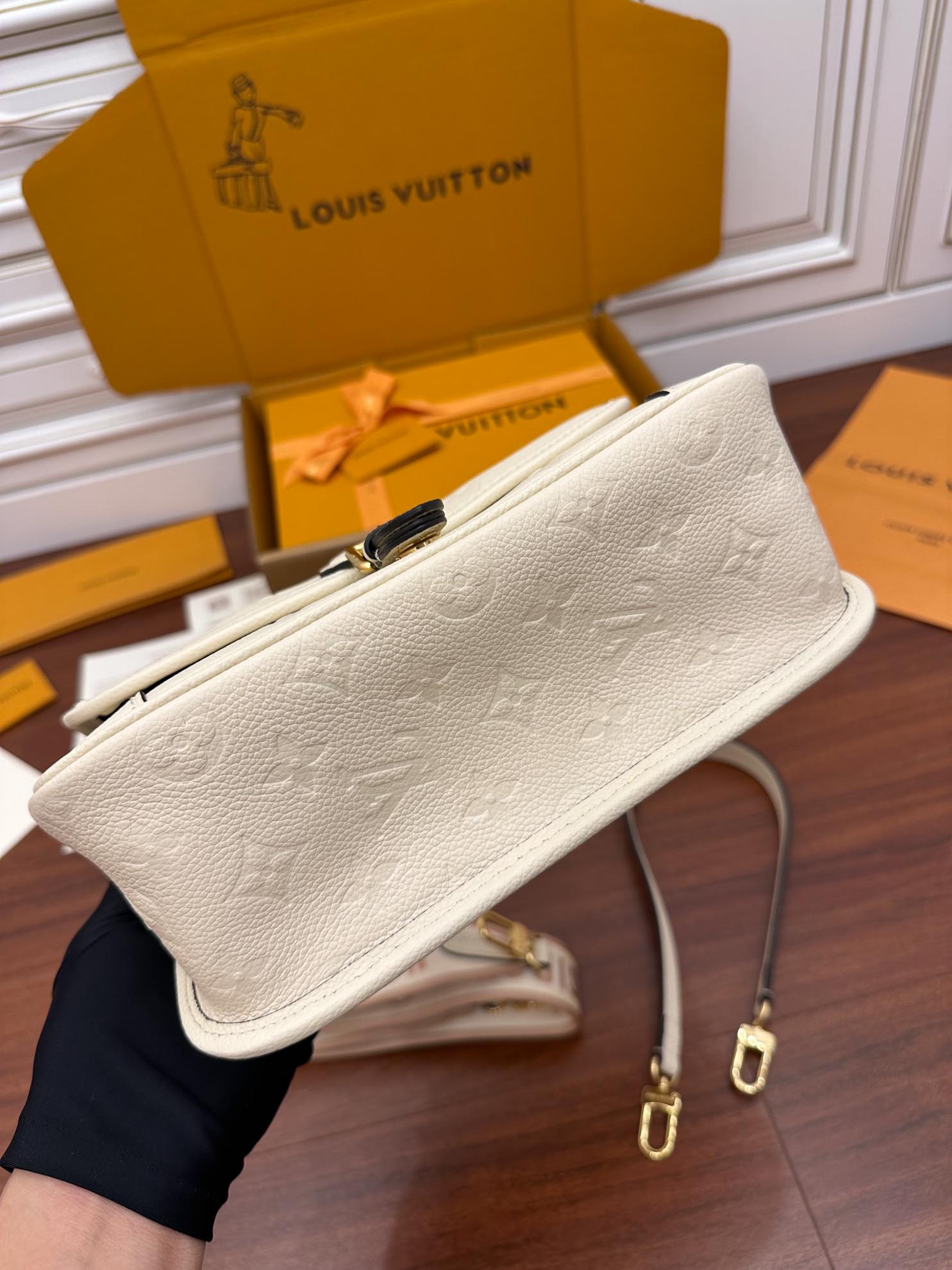 LV Diane Monogram Empreinte Leather