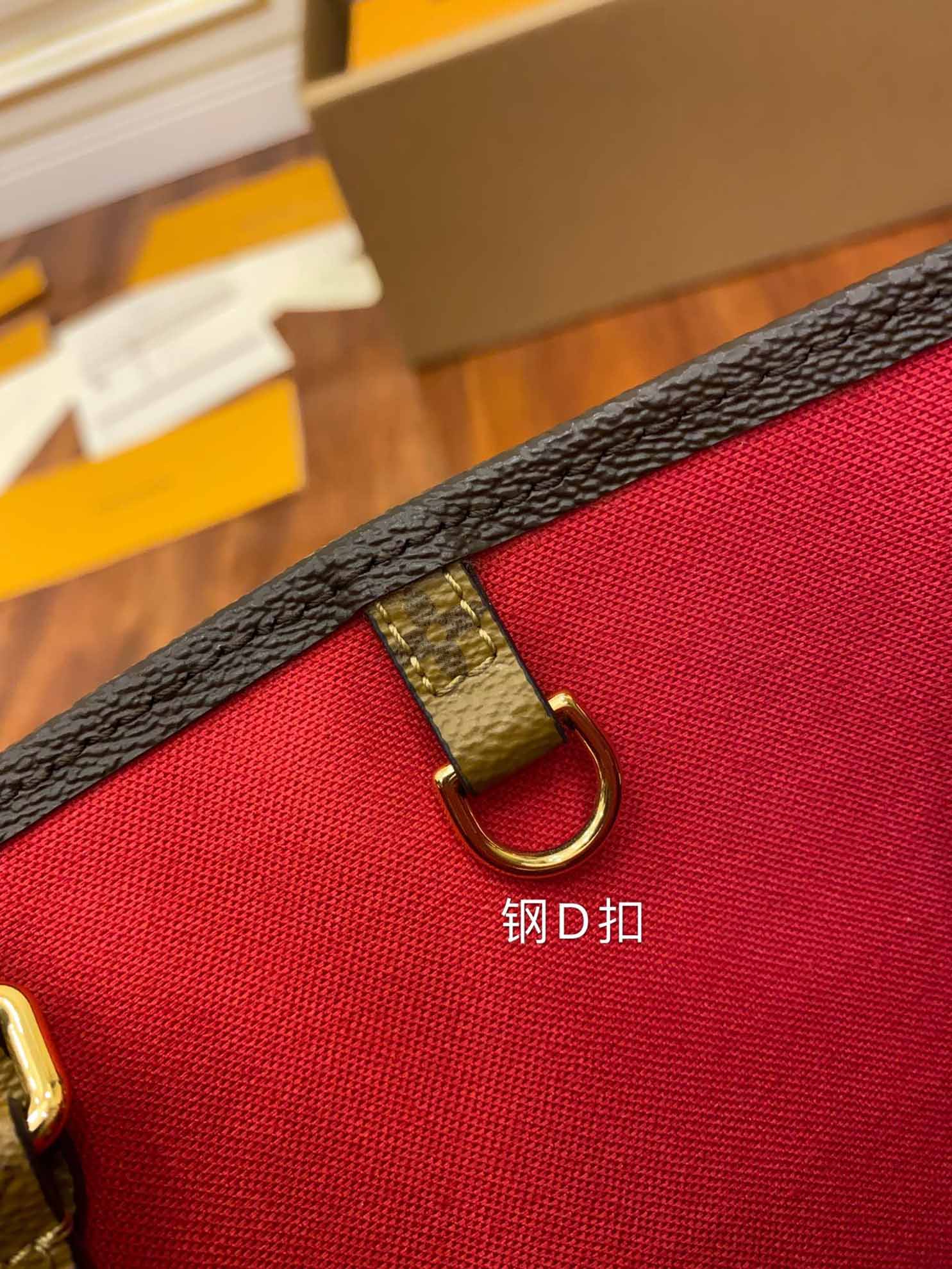 LV Monogram Reverse Giant Onthego