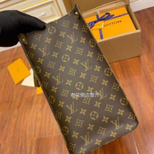 LV Monogram Reverse Giant Onthego