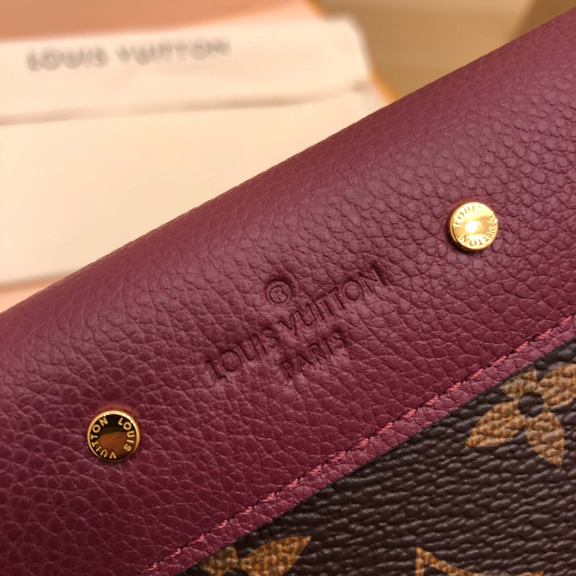 LV Portefeuille Pallas Long Wallet