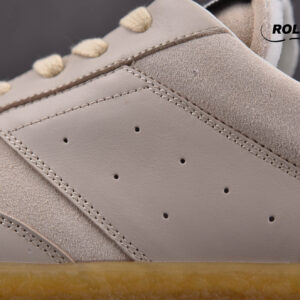 Maison Martin Margiela 6 Court Sneaker in Beige Leather