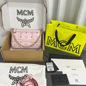 MCM Aren Shoulder Bag in Visetos Pink