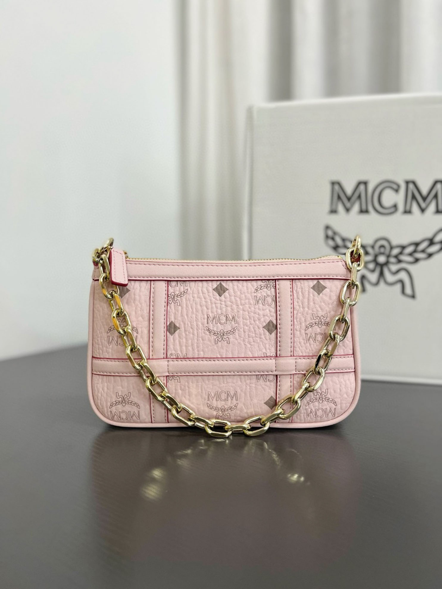 MCM Aren Shoulder Bag in Visetos Pink