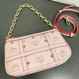 MCM Aren Shoulder Bag in Visetos Pink