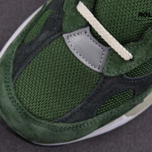 New Balance JJJJound x 992 Made in USA ‘Mossy Green’