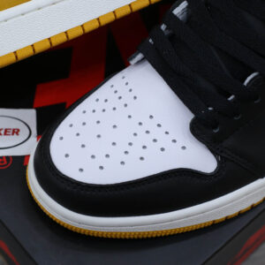 Nike Air Jordan 1 Retro High 'Yellow Ochre'