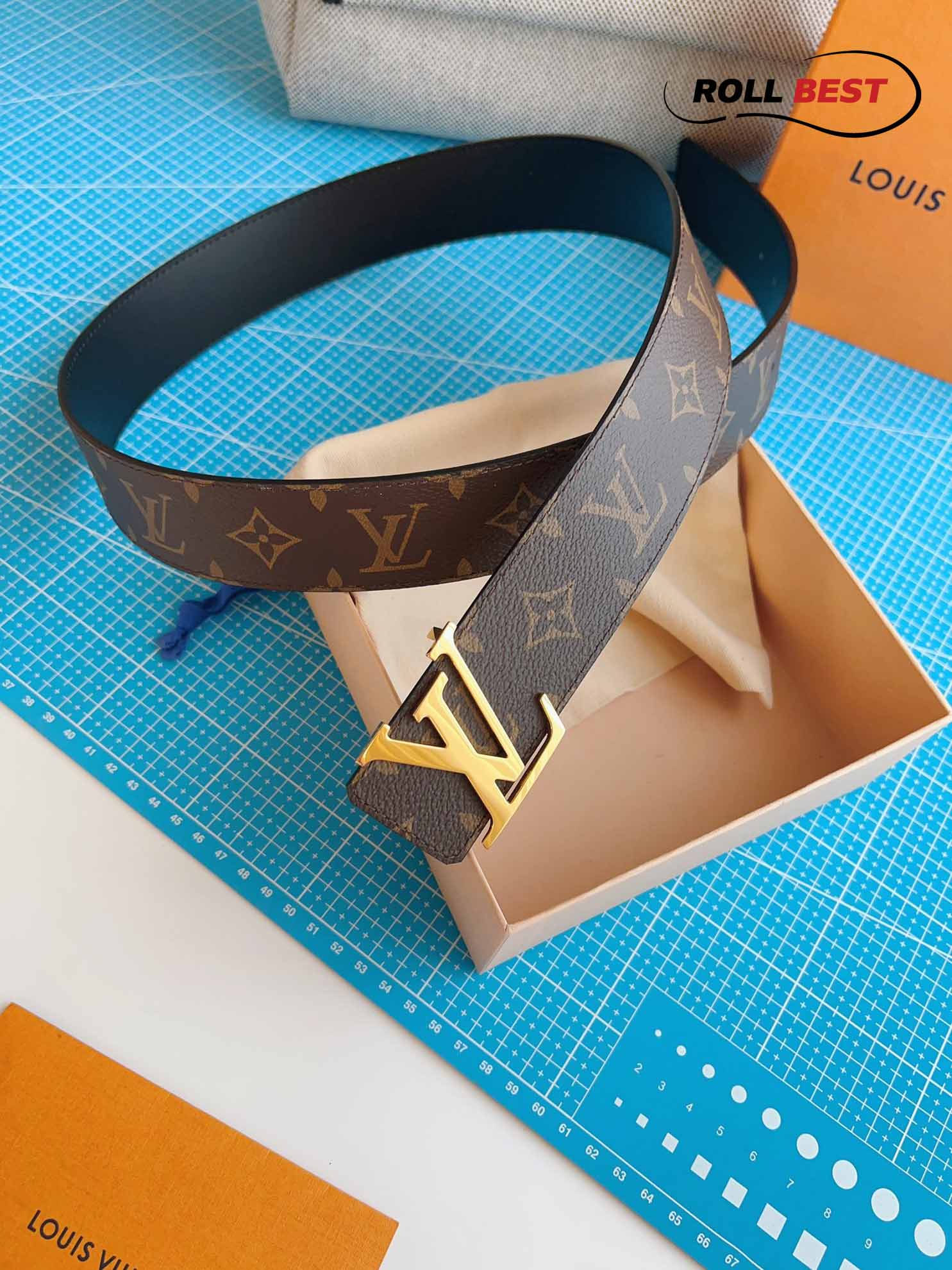 Thắt Lưng Hai Mặt LV Monogram Canvas đen Khóa Logo Gold Bóng