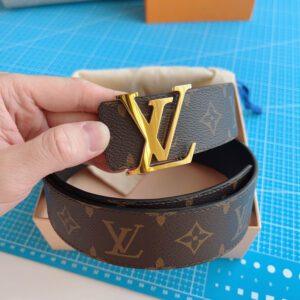 Thắt Lưng Hai Mặt LV Monogram Canvas đen Khóa Logo Gold Bóng