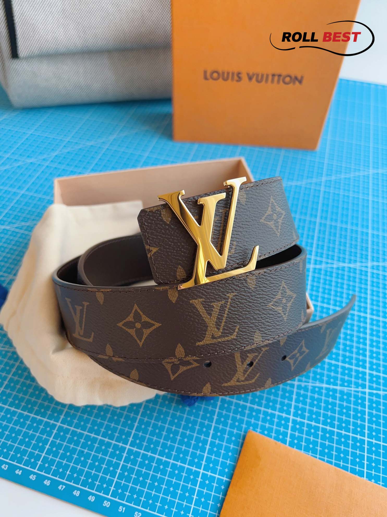 Thắt Lưng Hai Mặt LV Monogram Canvas Khóa Logo Gold Bóng