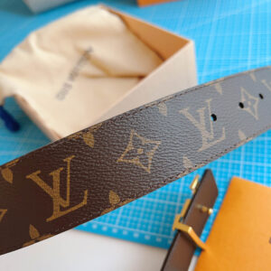 Thắt Lưng Hai Mặt LV Monogram Canvas Khóa Logo Gold Bóng