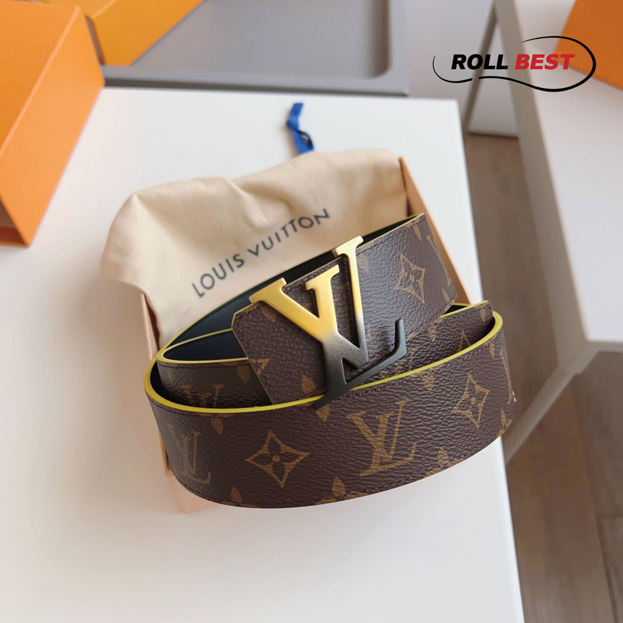 Thắt Lưng Hai Mặt LV Monogram Canvas Viền Vàng Khóa Logo Vàng Đen