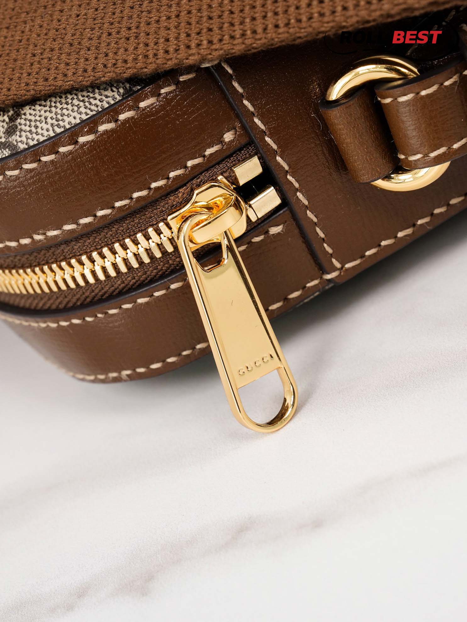 Túi Đeo Chéo Gucci Messenger Bag With Interlocking G 