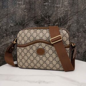 Túi Đeo Chéo Gucci Messenger Bag With Interlocking G