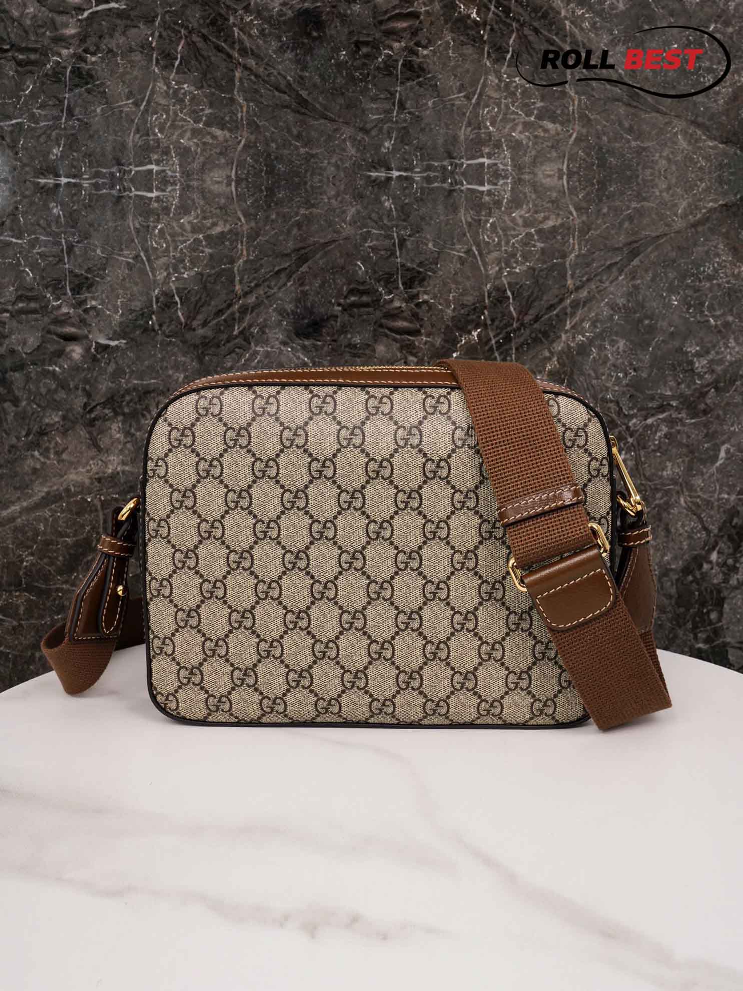 Túi Đeo Chéo Gucci Messenger Bag With Interlocking G 