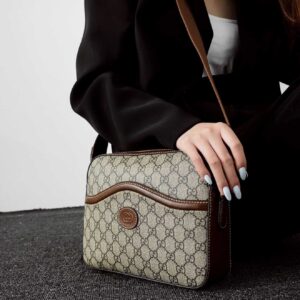 Túi Đeo Chéo Gucci Messenger Bag With Interlocking G