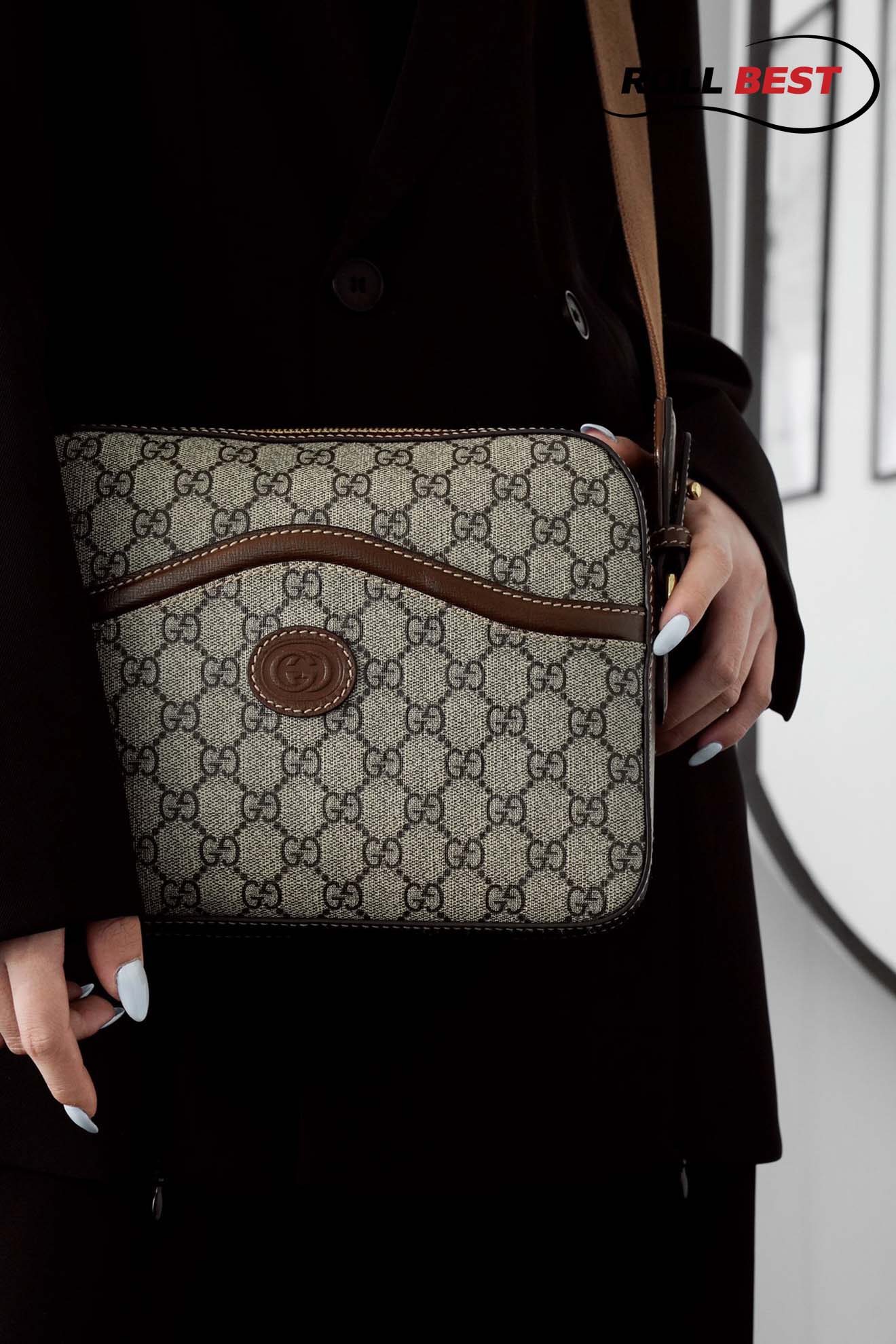 Túi Đeo Chéo Gucci Messenger Bag With Interlocking G 