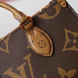 Túi Đeo Chéo Nữ Louis Vuitton LV OnTheGo East West